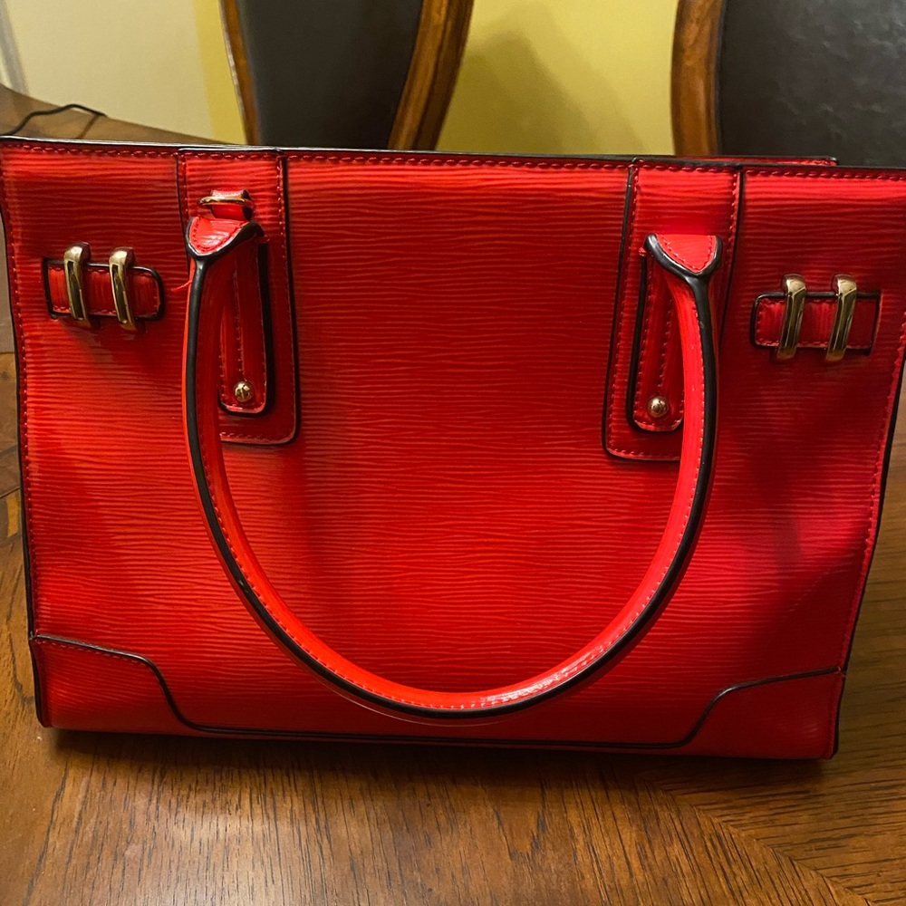 Red Aldo purse